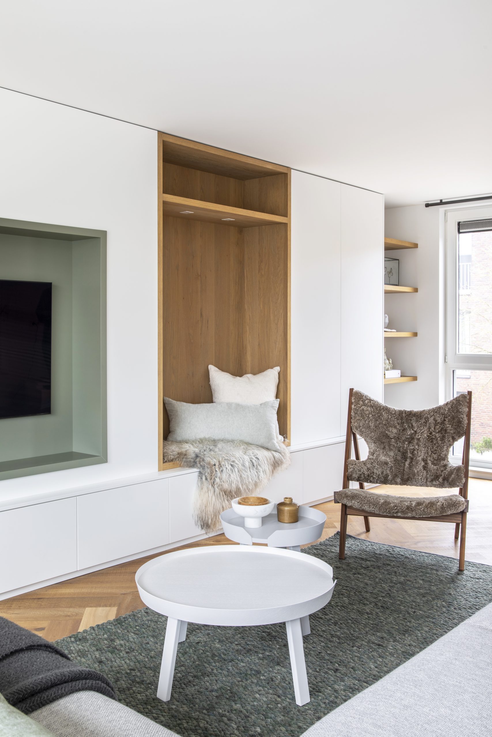 studio-melanie-parker-maatwerk-ontwerp-maatwerktvkast-designmeubel-hoogsegement-wonen-interieurarchitect
