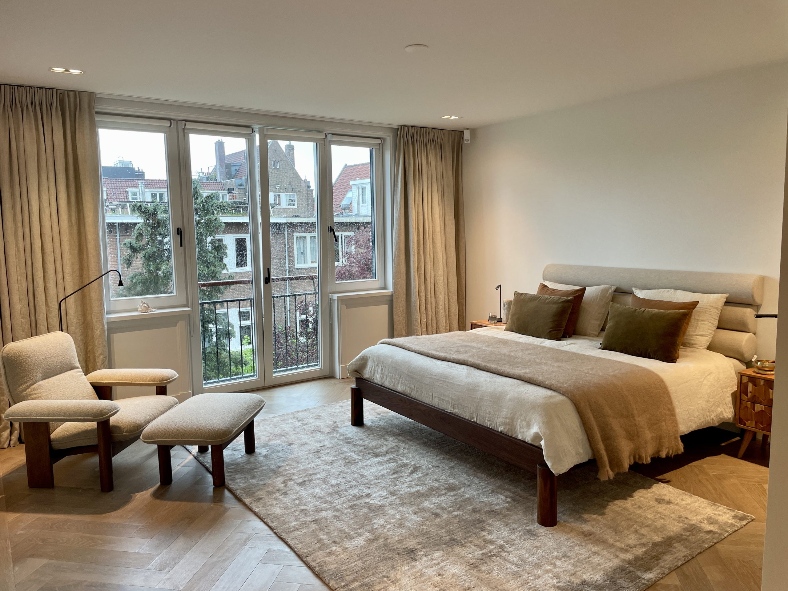 Studio-Melanie-Parker-stijlvol-wonen-interieur-design-slaapkamer-inspiratie-interieurontwerp-interieuradvies-expat-services-relocation